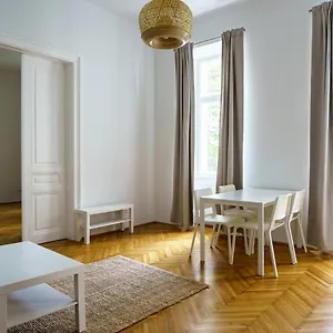 Naschmarkt Appartement