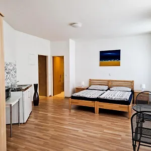 Youth Service Appartement