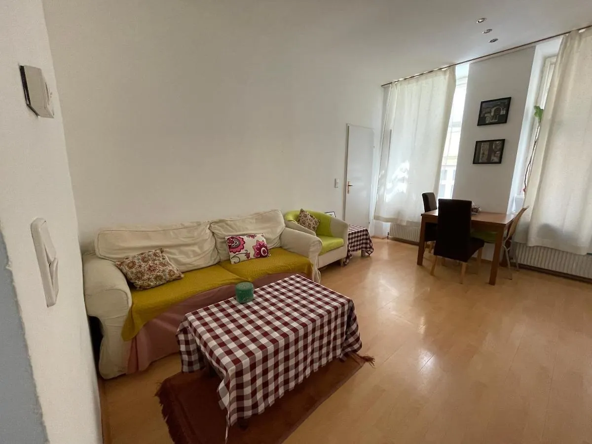 City Apartment And Rooms Vienna 0*,  Austria