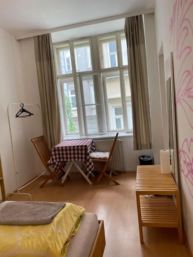 Homestay City Apartment And Rooms Vienna Austria